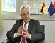 ​Ambasadori gjerman: Angela Merkel<br />do të pritet miqësisht nga shqiptarët