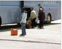 Fushata e luksit dhe vala e ikjes