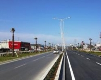 Autostrada Tiranë-Durrës e lirë <br />Bllokohet segmenti Vorë-Tiranë 