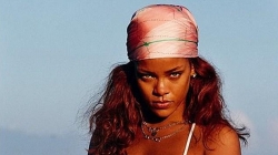 "Vajza e ishujve" Rihanna