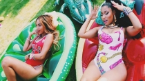 FOTOT seksi, divat Beyonce<br />dhe Nicki Minaj pozojnë bashkë