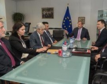 Zgjidhja e krizës në Maqedoni, të<br />hënën vijojnë negociatat me Hahn