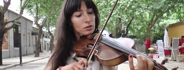 Aida Hani, violinistja qe refuzoi<br />kontrata miliona $ në botë
