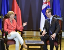 Merkel takon Vuçiç:E vlerësoj për<br />nismat e marra për pajtim në rajon
