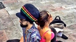 Pasion dashurie mes vajz&euml;s s&euml;<br />Ornela Muttit dhe djalit t&euml; Al Banos