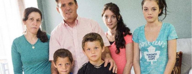 Kanada, familja shqiptare rrezikon<br />dëbimin: Në Shqipëri na pret vdekja<br />PDF-Vendimi i Gjykatës Federale në Kanada