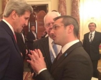 Kerry letër Tahirit: Qeveritë e tjera<br />të ndjekin shembullin e Shqipërisë