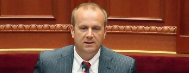 E kemi dhe nje shans&rlm;