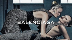 Kate Moss dhe Lara Stone,<br />provojkojn&euml; me foto t&euml; nxehta!