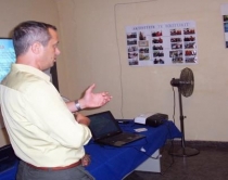 Droga-HIV/AIDS, edukim p&euml;rmes teksteve shkollore