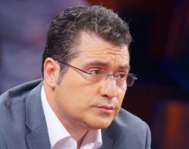 &Ccedil;far&euml; fshihet pas<br />pak&euml;naq&euml;sis&euml; ndaj Kok&euml;dhim&euml;s