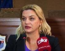 Vokshi, grave në Shkodër: Beqaj <br />në fushatë tenderash, kanceri rritet