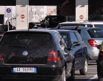 Kontrolli teknik i automjeteve<br />shoferët protestojë për rradhët