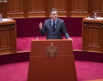 Blushi: Ky parlament duhet t'i dor&euml;zohet drejt&euml;sis&euml;