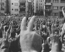 12 fakte për Dhjetorin 1990