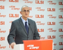 &ldquo;Skavica si nj&euml;&nbsp;problem<br />&nbsp;&nbsp;komb&euml;tar&nbsp;e jo lokal&rdquo;