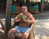 "Pushon me lek&euml;t tona", i kthehet<br />Duka: Me tuajat apo t&euml; mamit tat