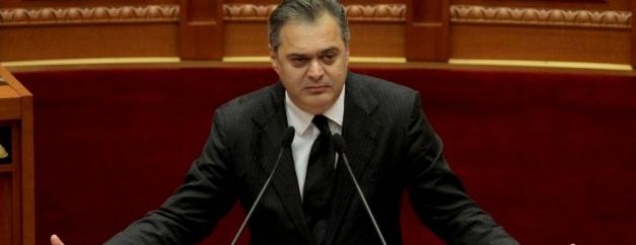 P&euml;r nj&euml; Reform&euml; Politike