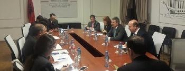 Reforma në energji, ministri Damian<br />Gjiknuri pret misionin e FMN-së