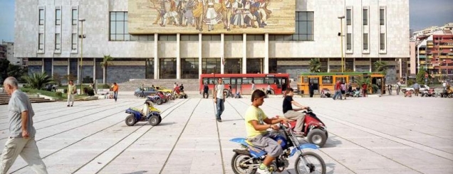 Italiani i lë me 10 mijë euro borxh <br /> hotelet në Tirane, 4 vjet burg!