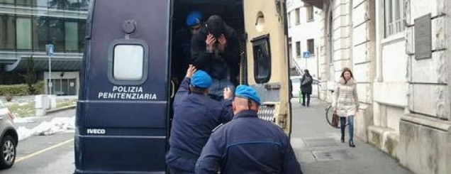 Itali, shkel ndalim-hyrjen p&euml;r t&euml; takuar<br />t&euml; dashur&euml;n, arrestohet&nbsp;