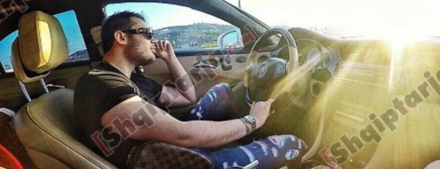 Skeda/Ja jeta luksoze e djalit të<br />viktimës Artur Kurti, Jurgen Kurti