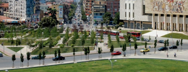 Pas shirave, Tirana përfshihet nga<br />temperatura të larta deri në 35 gradë 