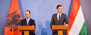Bushati me homologun hungarez:&nbsp;<br />Rikthehet linja ajrore Tiran&euml;-Budapest