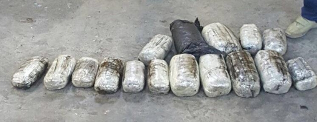 Muriqan, policia kufitare sekuestron<br />15 kg kanabis, arrestohet 23-vjeçari