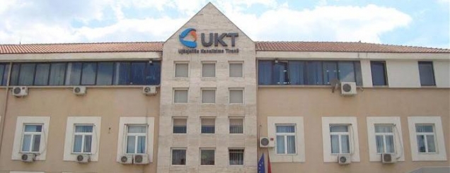 Defekt në linjën kryesore, kufizime të<br />ujit të pijshëm në disa zona në Tiranë