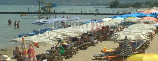 Liqeni i Pogradecit pa plazh publik<br />pushuesit:Pagesa e papërballueshme