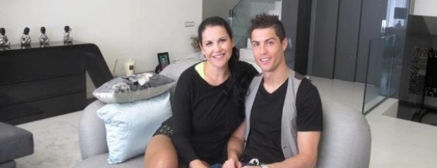 Rrëfimi prekës i motrës së<br />Cristiano Ronaldos: Vuajti si Krishti