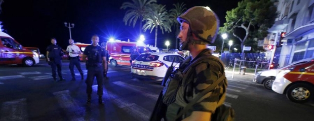 ISIS merr përgjegjësinë e sulmit<br />në Francë, arrestohen 3 persona<br />VIDEO 3D/ Si ndodhi atentati 