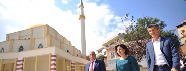 Durrës, legalizohen 35 xhami,<br />Gjermeni: Në 3 vite 20 000 leje