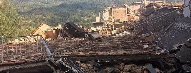 Tërmeti, ar e miliona euro në rrënojat<br />e një shtëpie në Pescara del Tronto