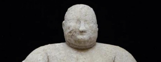 Zbulohet në Turqi skulptura 8 mijë<br />vjeçare, i ngjan Hyjneshës në Fron