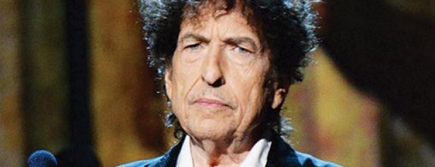 Këngëtari me famë botërore Bob<br />Dylan fiton çmimin Nobel në Letërsi