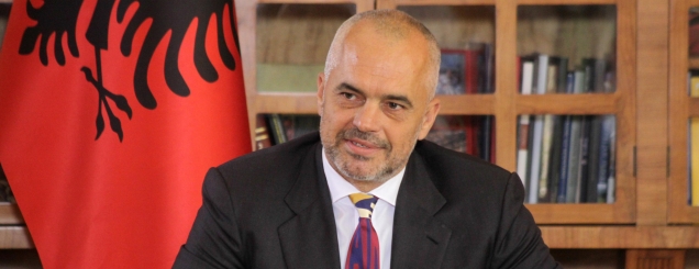 Dy d&euml;met q&euml; Shqip&euml;ria i ka b&euml;r&euml;&nbsp;<br />Kosov&euml;s dhe &ldquo;partia&rdquo; q&euml; s'jep llogari