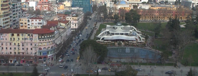 Si do regjistrohen fëmijët<br />vendbanimi dhe emigrantët