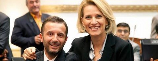 Bra&ccedil;e: Berisha &lsquo;udh&euml;heq' grek&euml;t<br />p&euml;r shpifjet, q&euml;ndrim p&euml;r Kodhelin