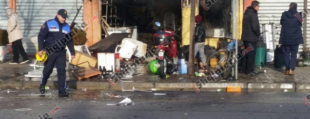 Shkodër,zjarr në një dyqan ku shiten<br />bombola,shkak rrjedhja e gazit/FOTO