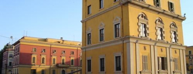 4 mln dollarë për mobilie zyrash, ja<br />Ministritë që shpenzuan më shumë