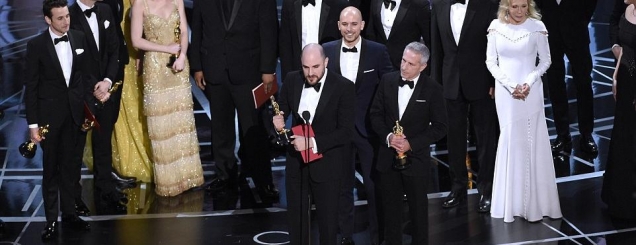 Triumfon “Moonlight”, fiton<br />çmim “Oscar” si filmi më i mirë