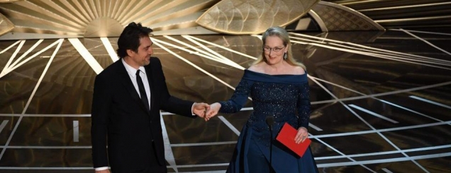 Streep refuzon fustanin ‘Chanel’:<br />Ia dhuruam por donte ta paguanim 