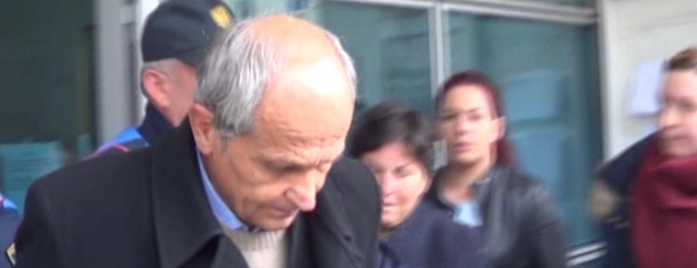 Ngacmoi seksualisht 3 nxënëset<br />gjykata lë në burg drejtorin e shkollës