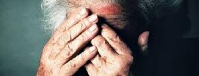 Dhunoi n&euml;n&euml;n, shpallet n&euml;<br />k&euml;rkim 28-vje&ccedil;ari nga Tirana