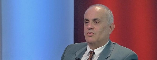 Universitetet, Fuga: Kush dhe përse i<br />bën qesharake bordet e administrimit