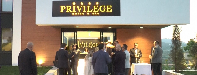 Ekonomi në inaugurimin e Hotel<br />“Privilege”: Standardet më të larta