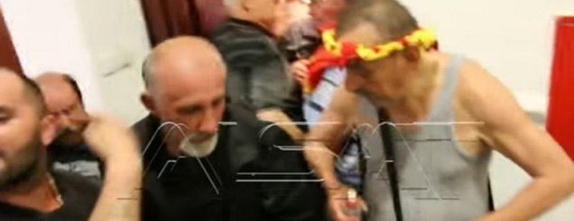 Maqedoni,arrestohet huligani i cili<br />tërhoqi zvarrë deputetin Ziadin Sela