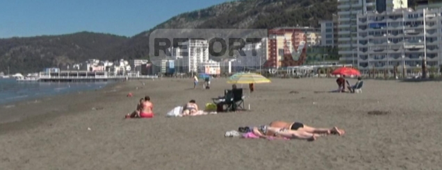 Plazhi i Shëngjinit gati për turistët<br />Uldedaj: Moti i keq disavantazh